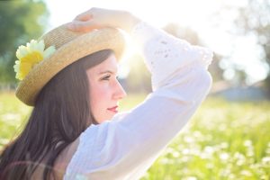 pretty-woman-1509959_1920